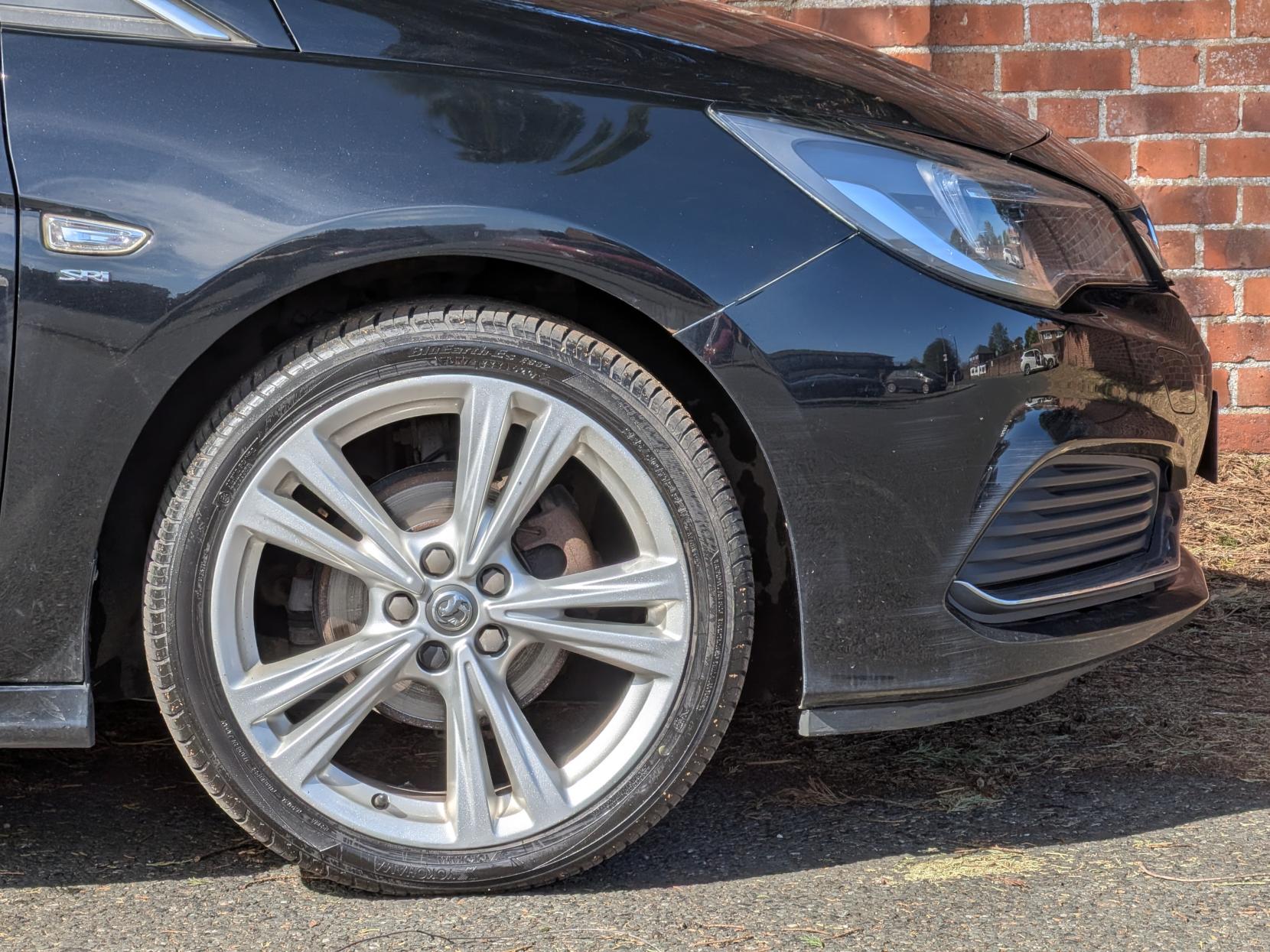 Vauxhall Astra 1.4i Turbo SRi VX Line Nav Hatchback 5dr Petrol Manual Euro 6 (150 ps)