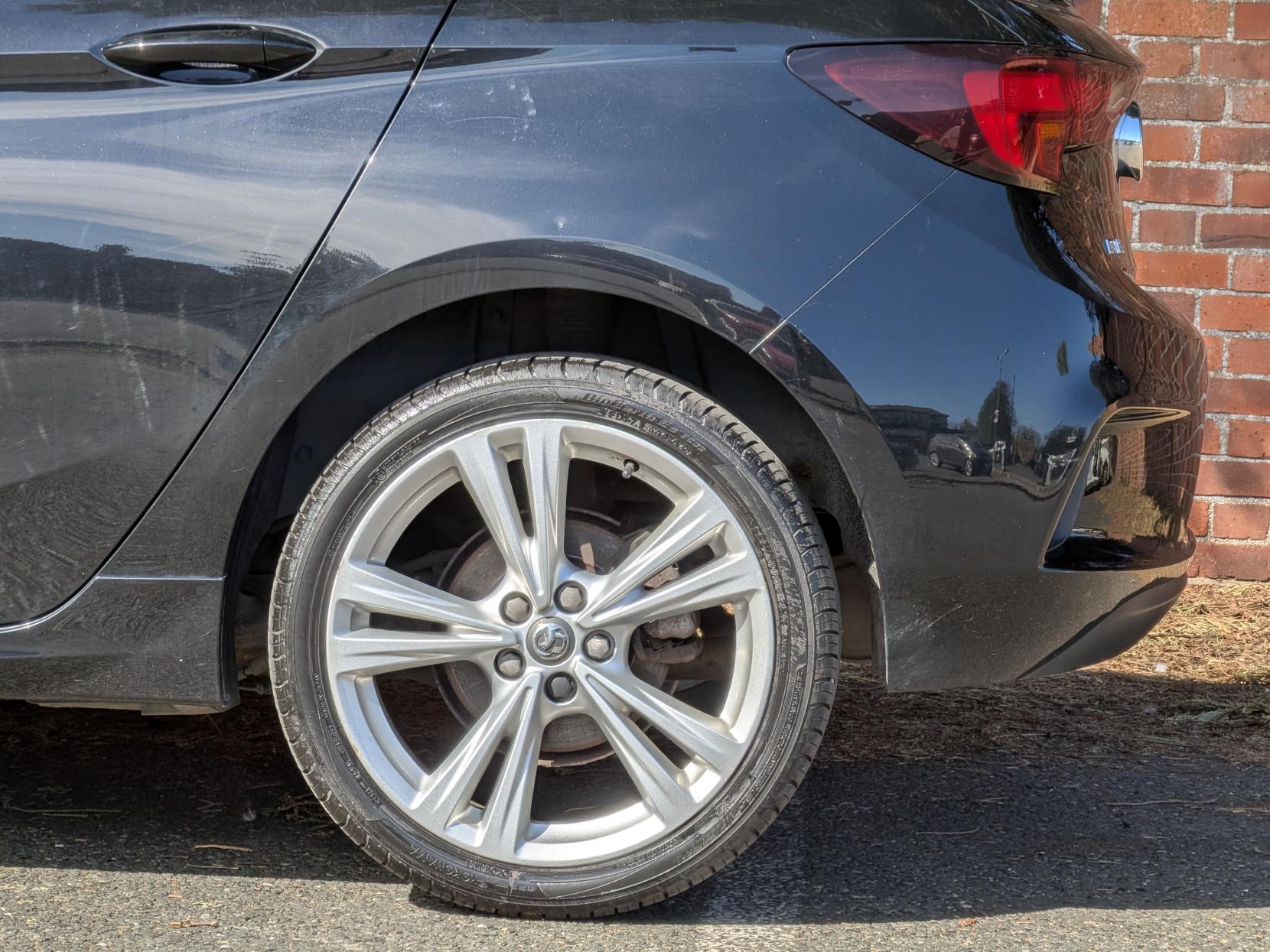 Vauxhall Astra 1.4i Turbo SRi VX Line Nav Hatchback 5dr Petrol Manual Euro 6 (150 ps)