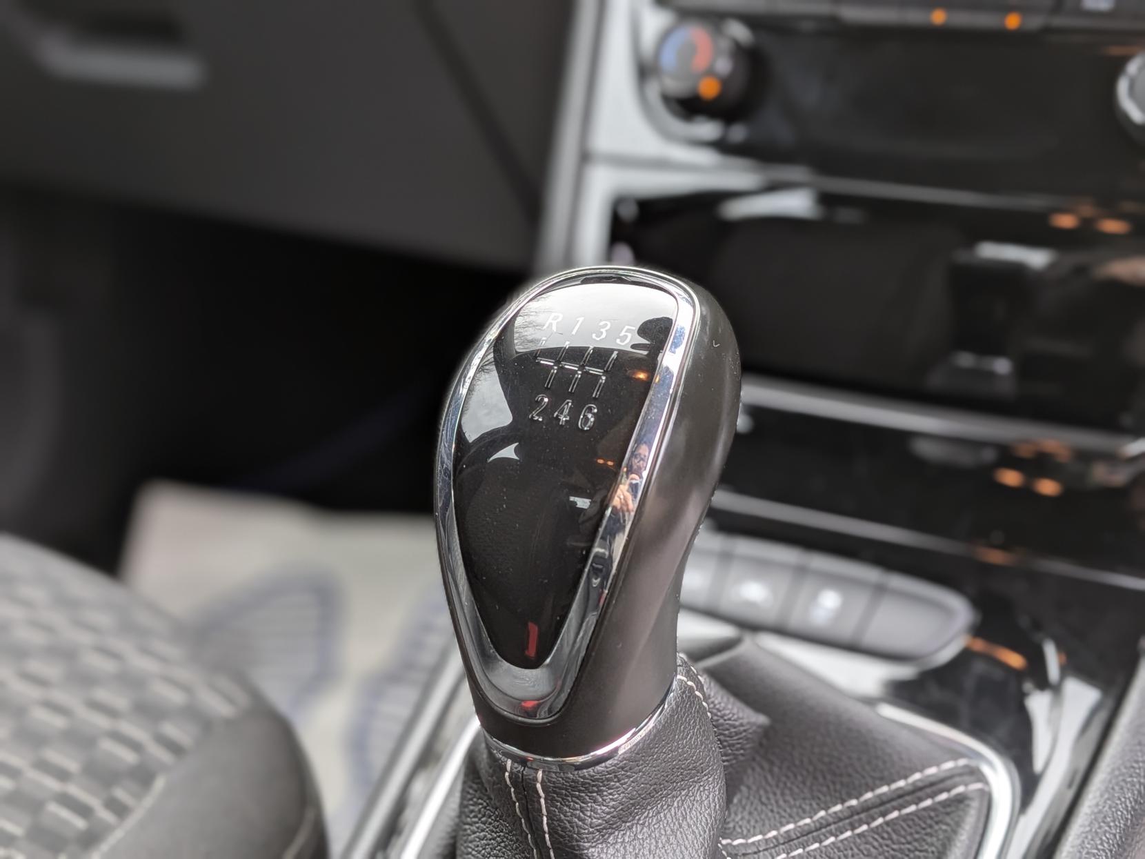 Vauxhall Astra 1.4i Turbo SRi Nav Hatchback 5dr Petrol Manual Euro 6 (150 ps)