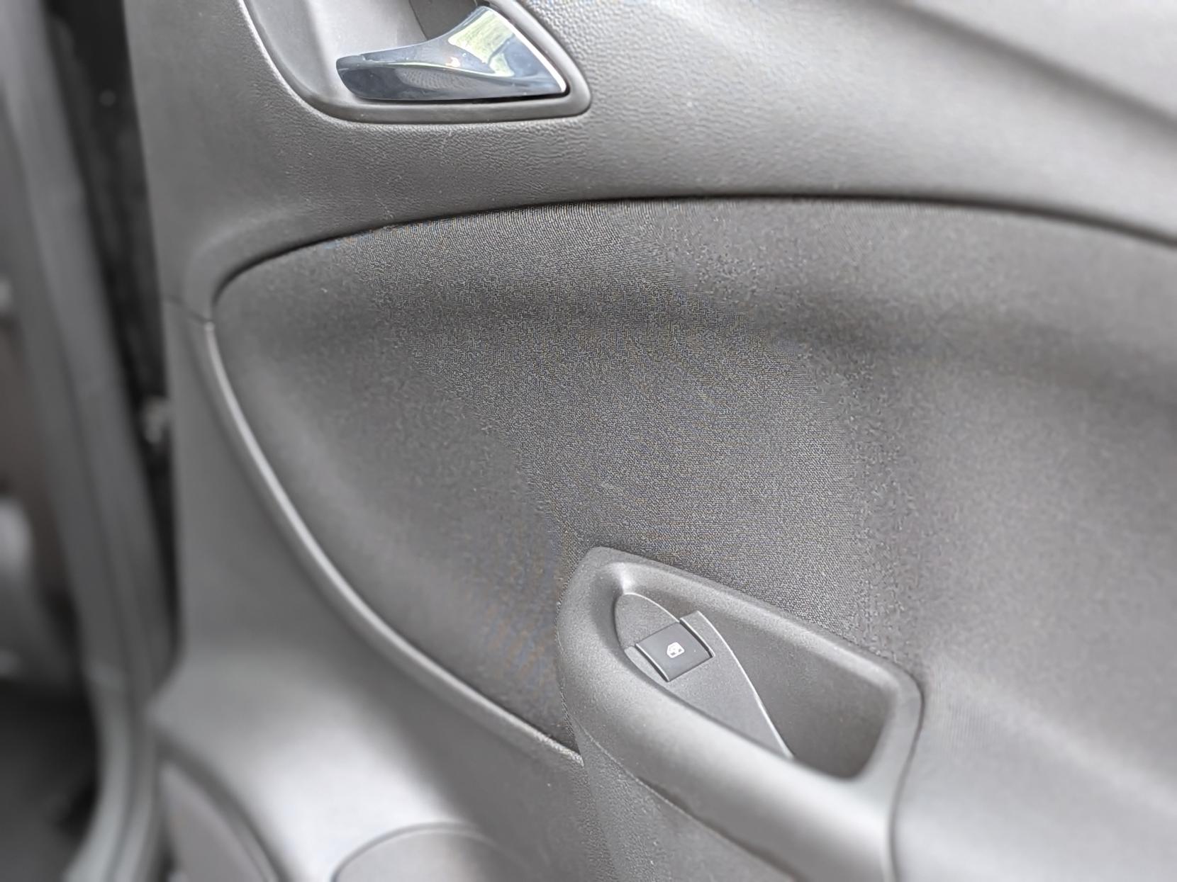 Vauxhall Astra 1.4i Turbo SRi Nav Hatchback 5dr Petrol Manual Euro 6 (150 ps)