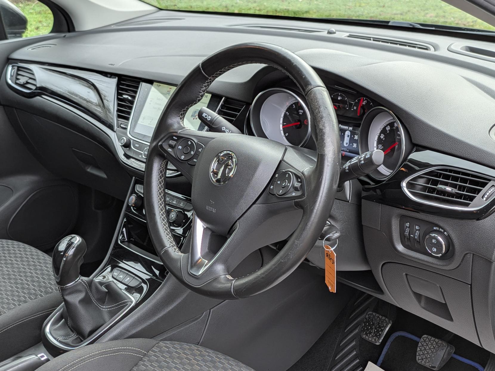 Vauxhall Astra 1.4i Turbo SRi Nav Hatchback 5dr Petrol Manual Euro 6 (150 ps)