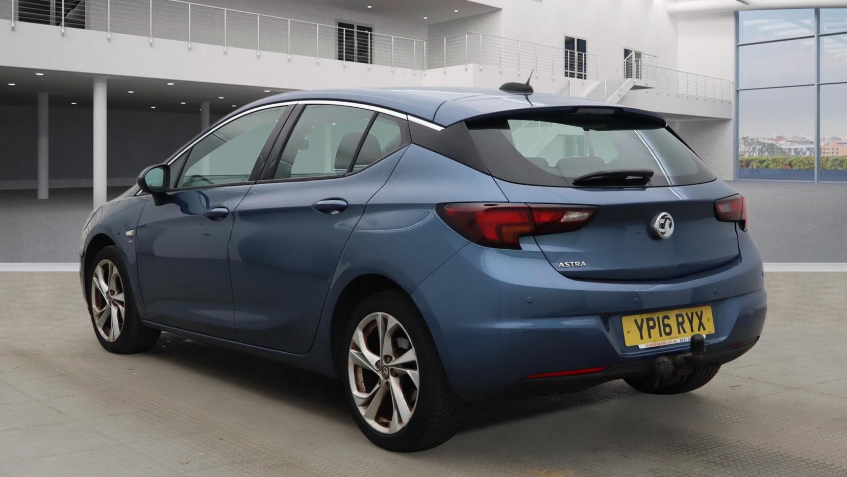 Vauxhall Astra 1.4i SRi Hatchback 5dr Petrol Manual Euro 6 (100 ps)