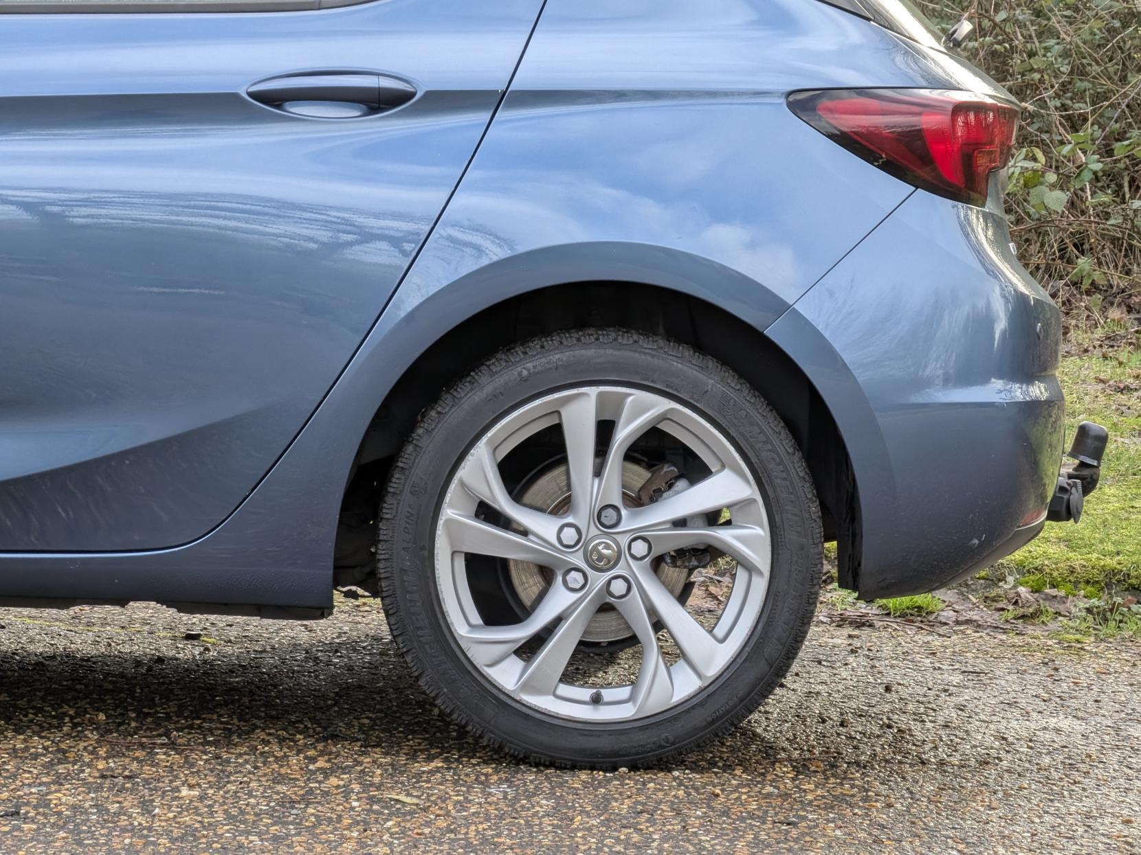 Vauxhall Astra 1.4i SRi Hatchback 5dr Petrol Manual Euro 6 (100 ps)