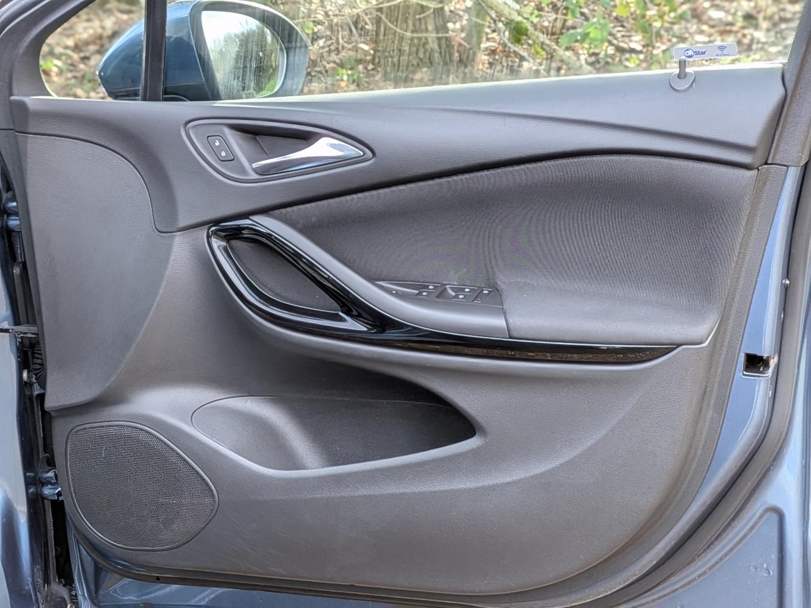 Vauxhall Astra 1.4i SRi Hatchback 5dr Petrol Manual Euro 6 (100 ps)