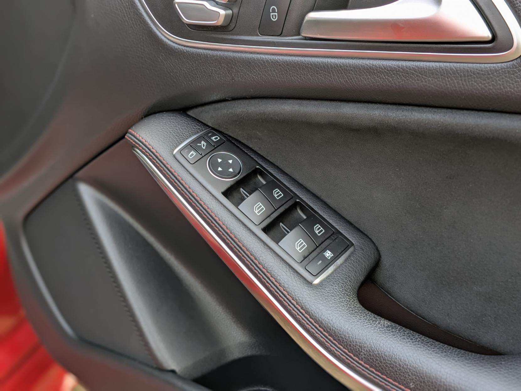 Mercedes-Benz A Class 1.5 A180d AMG Line (Premium Plus) Hatchback 5dr Diesel Manual Euro 6 (s/s) (109 ps)