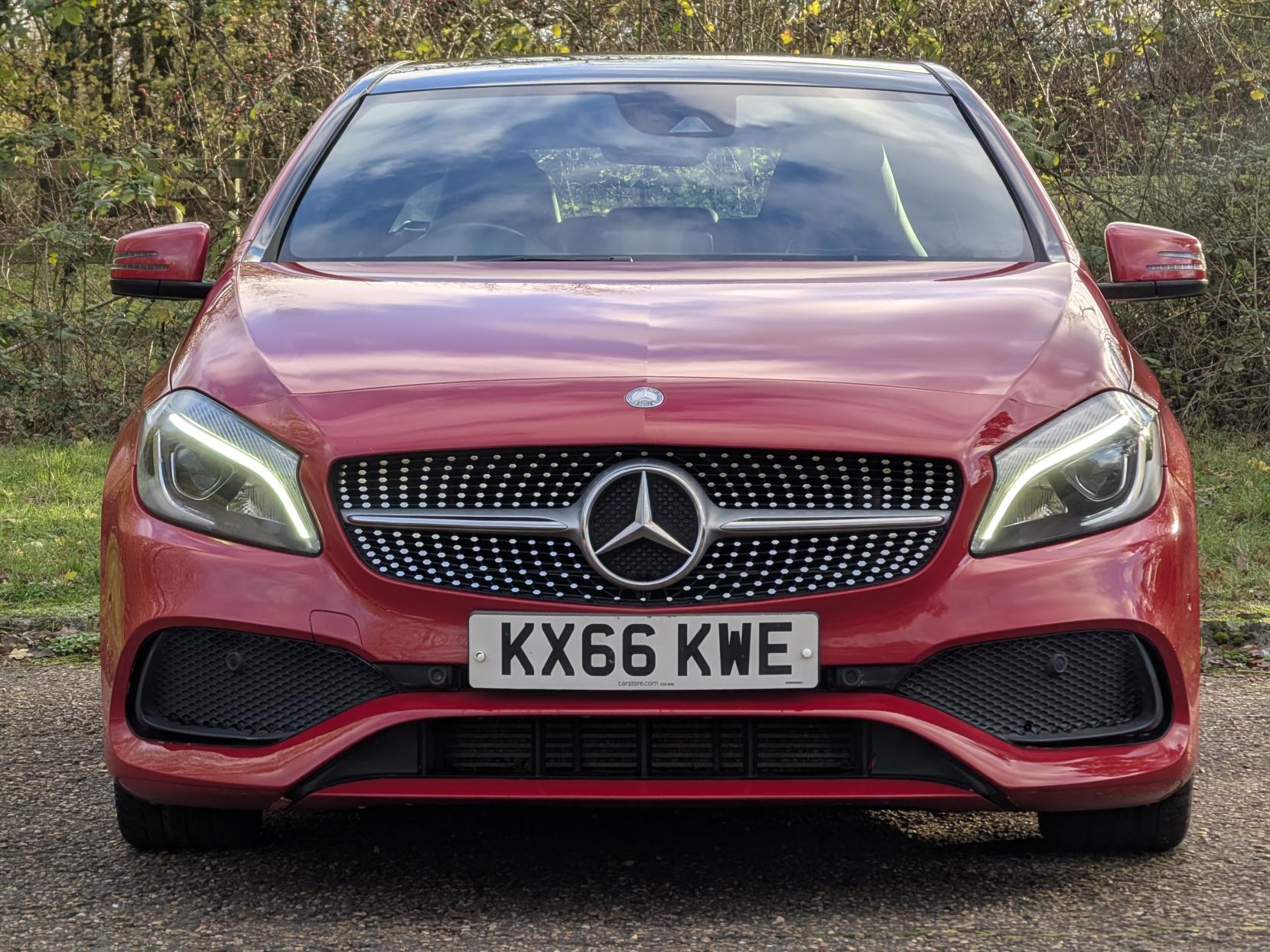 Mercedes-Benz A Class 1.5 A180d AMG Line (Premium Plus) Hatchback 5dr Diesel Manual Euro 6 (s/s) (109 ps)