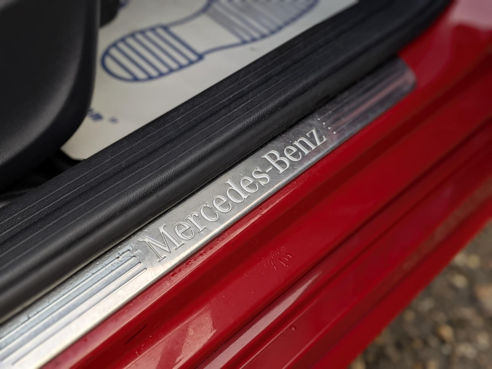 Mercedes-Benz A Class 1.5 A180d AMG Line (Premium Plus) Hatchback 5dr Diesel Manual Euro 6 (s/s) (109 ps)