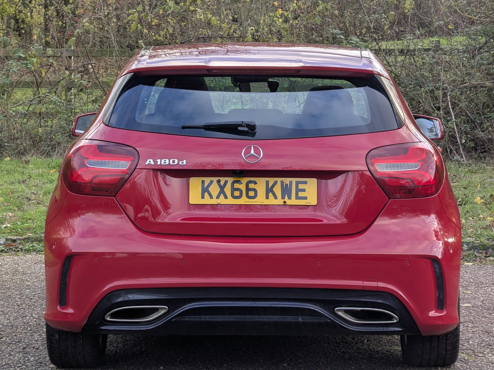 Mercedes-Benz A Class 1.5 A180d AMG Line (Premium Plus) Hatchback 5dr Diesel Manual Euro 6 (s/s) (109 ps)