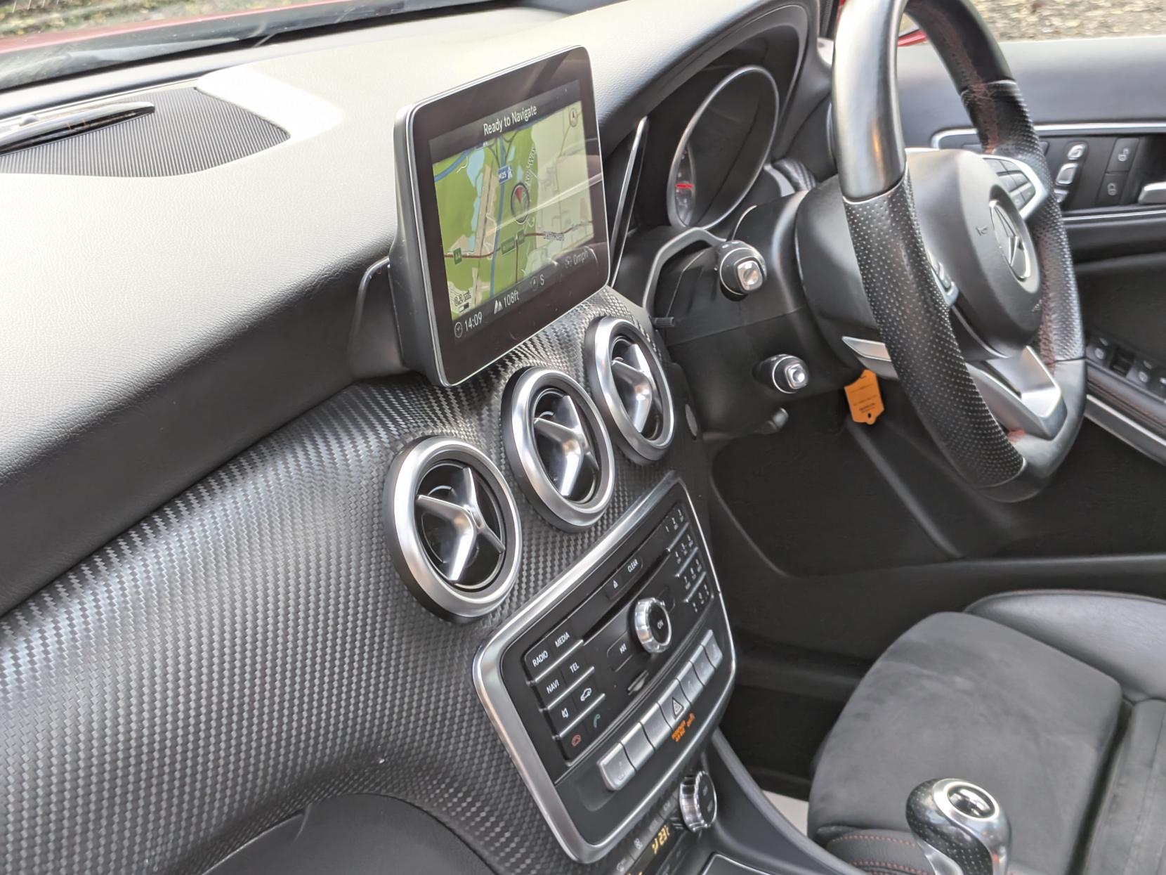 Mercedes-Benz A Class 1.5 A180d AMG Line (Premium Plus) Hatchback 5dr Diesel Manual Euro 6 (s/s) (109 ps)