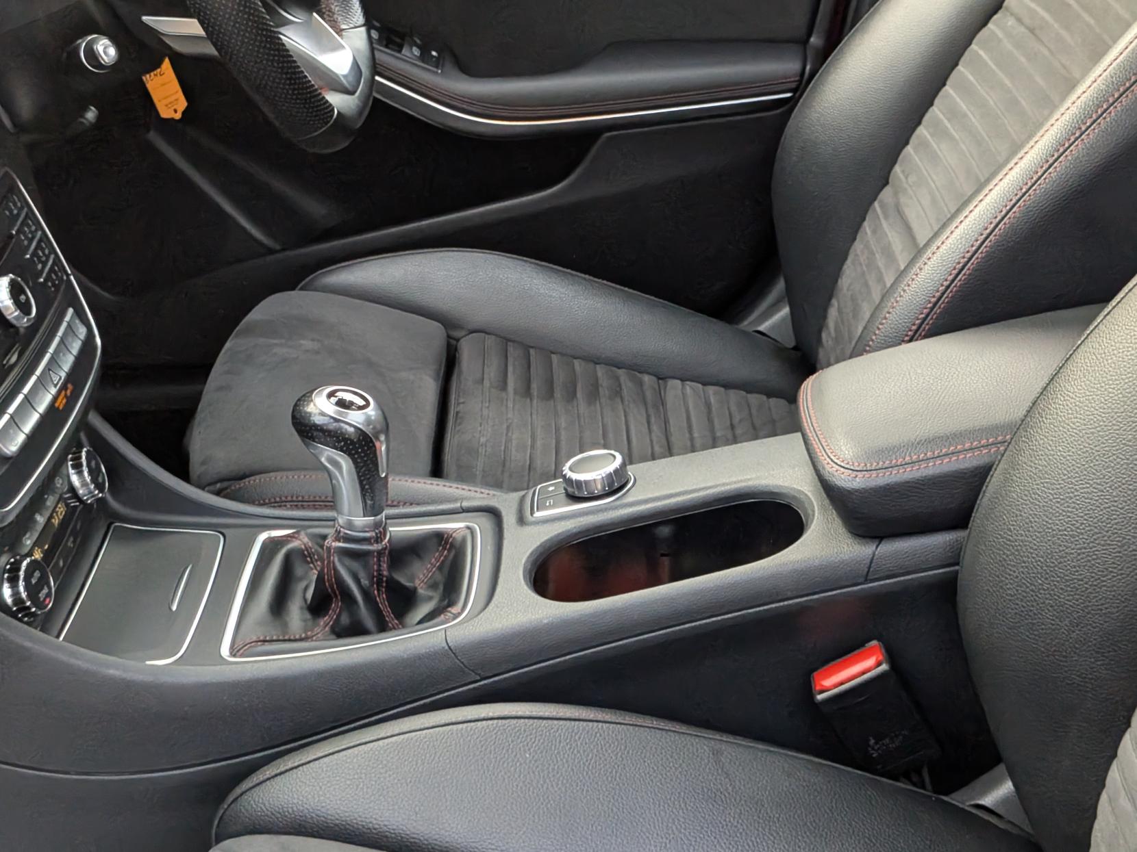 Mercedes-Benz A Class 1.5 A180d AMG Line (Premium Plus) Hatchback 5dr Diesel Manual Euro 6 (s/s) (109 ps)