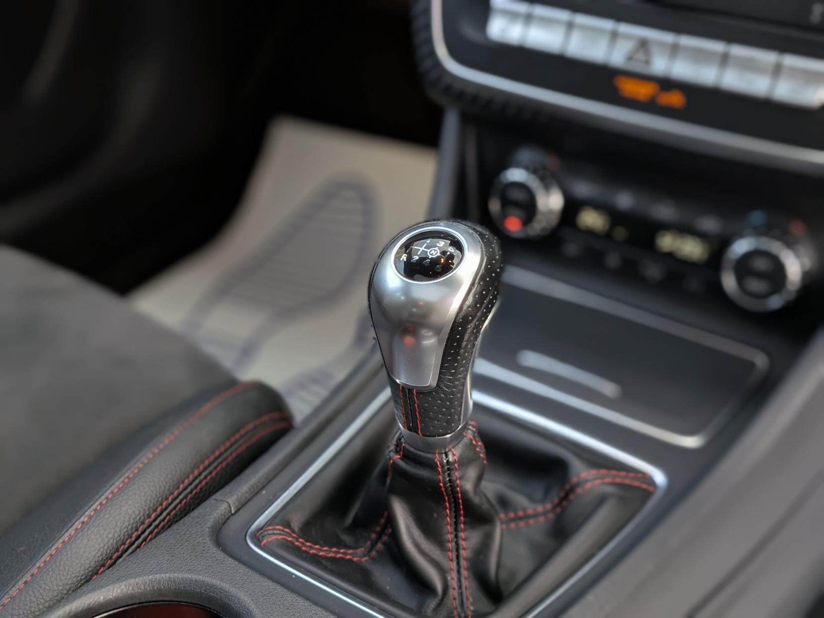 Mercedes-Benz A Class 1.5 A180d AMG Line (Premium Plus) Hatchback 5dr Diesel Manual Euro 6 (s/s) (109 ps)