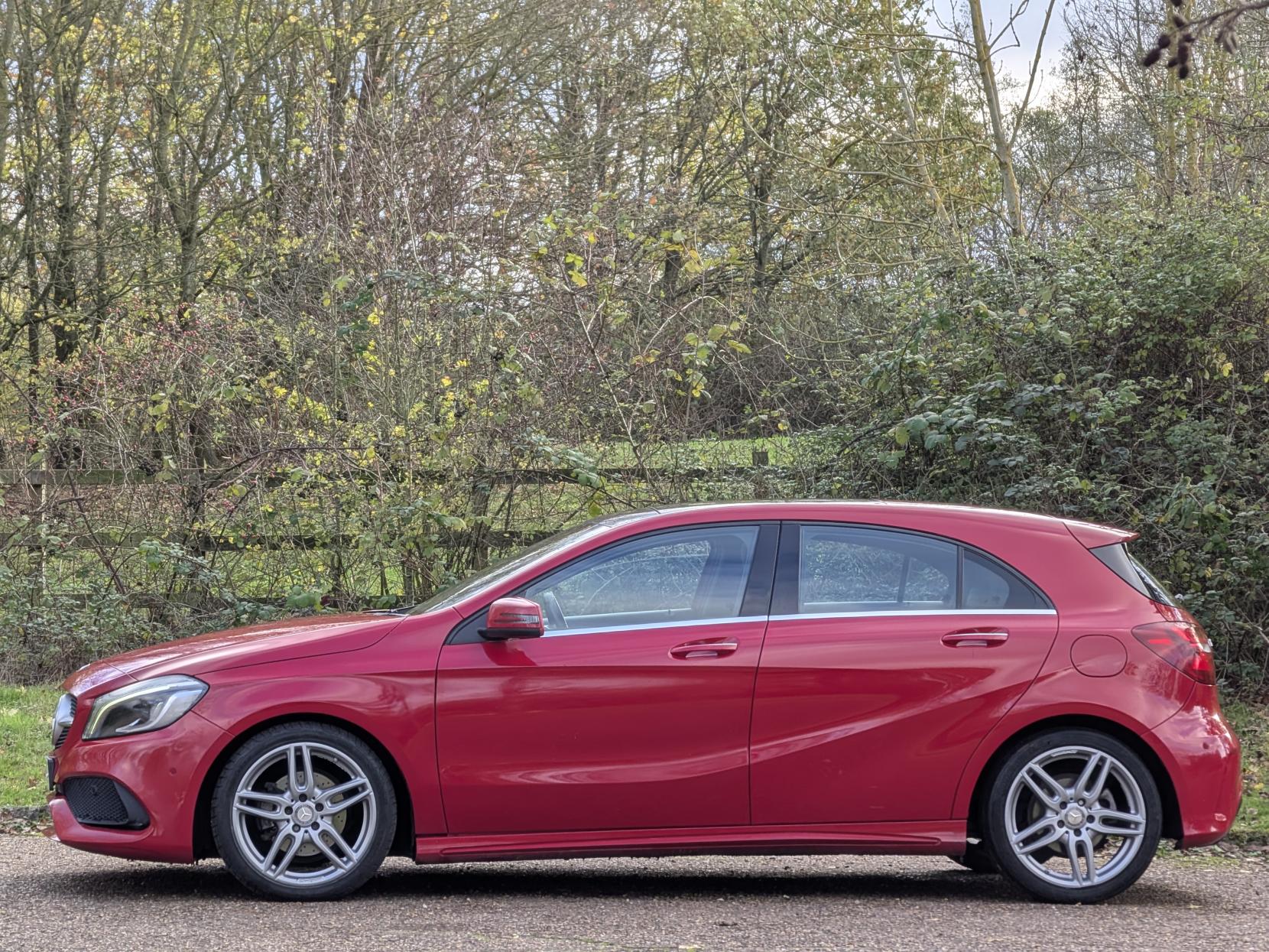Mercedes-Benz A Class 1.5 A180d AMG Line (Premium Plus) Hatchback 5dr Diesel Manual Euro 6 (s/s) (109 ps)