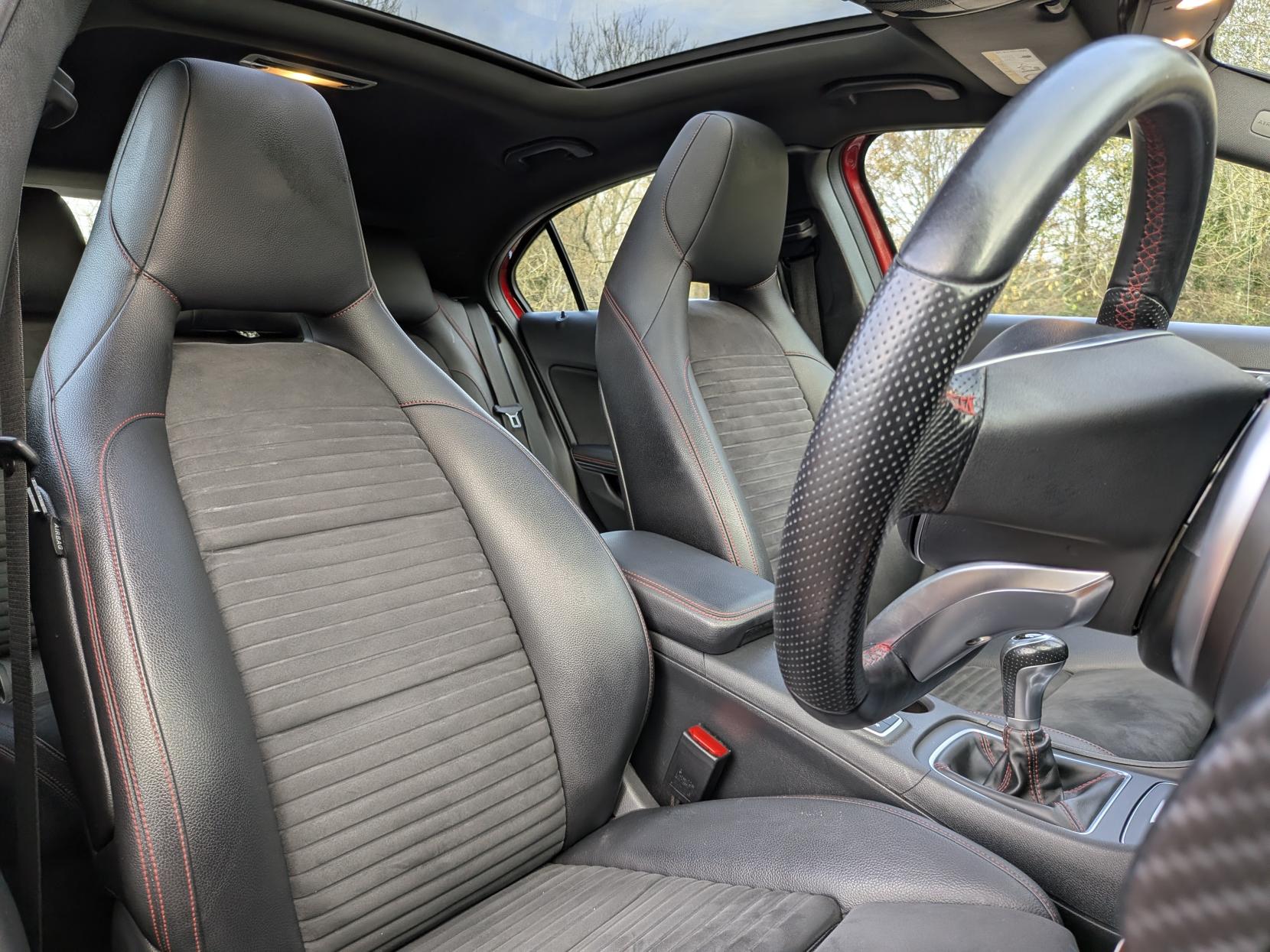 Mercedes-Benz A Class 1.5 A180d AMG Line (Premium Plus) Hatchback 5dr Diesel Manual Euro 6 (s/s) (109 ps)