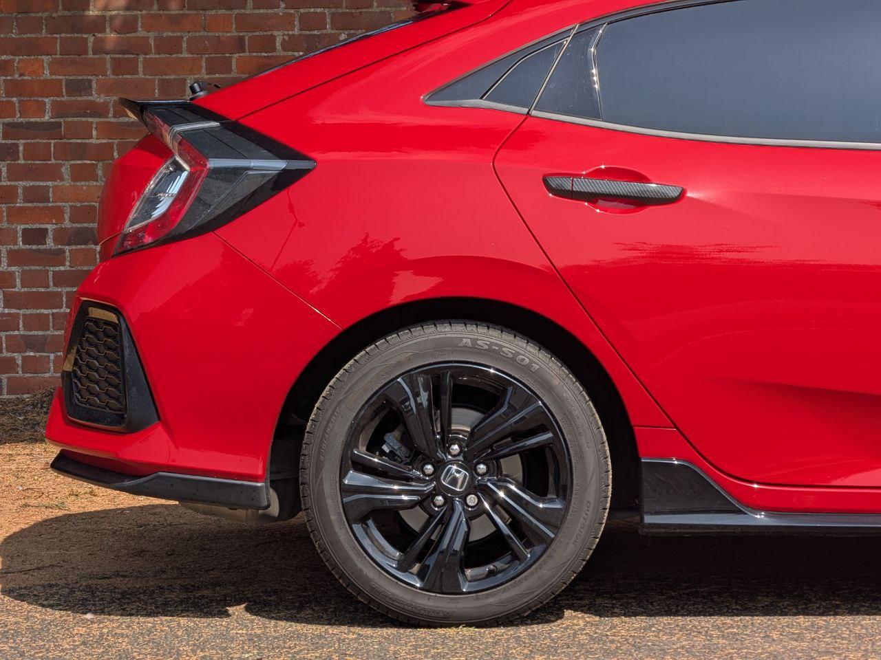 Honda Civic 1.0 VTEC Turbo Sport Line Hatchback 5dr Petrol CVT Euro 6 (s/s) (126 ps)