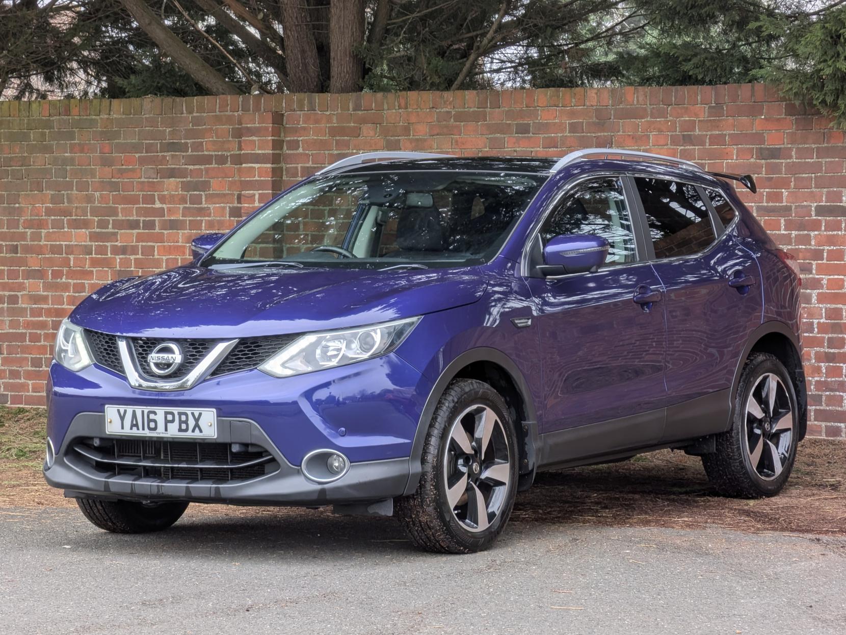 Nissan Qashqai 1.2 DIG-T N-Connecta SUV 5dr Petrol Manual 2WD Euro 6 (s/s) (115 ps)
