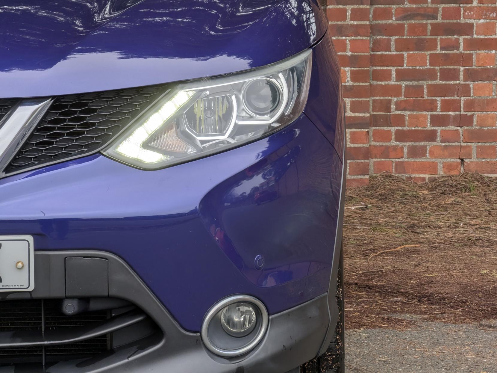 Nissan Qashqai 1.2 DIG-T N-Connecta SUV 5dr Petrol Manual 2WD Euro 6 (s/s) (115 ps)